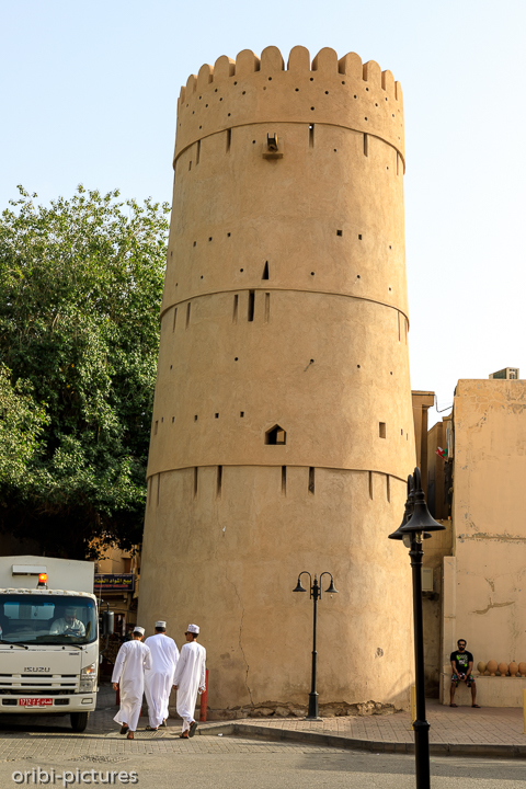 *Fort Nizwa*<br><br><br><br>