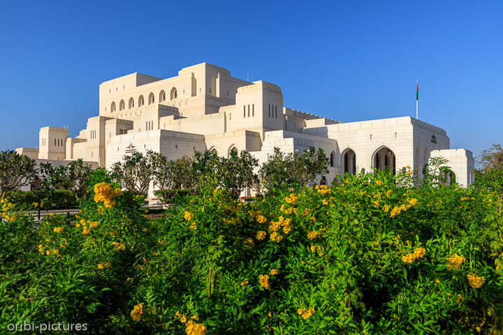 *Das Königliche Opernhaus, Muscat*<br><br><br><br>