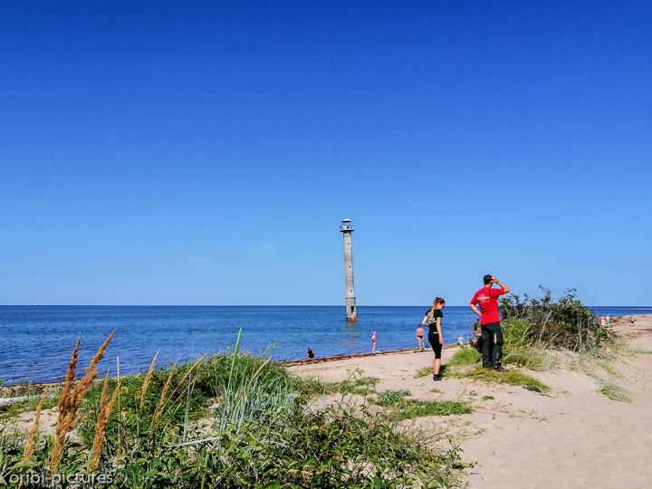 *Schiefer Leuchtturm*<br><br>im Vilsandi NP<br><br>