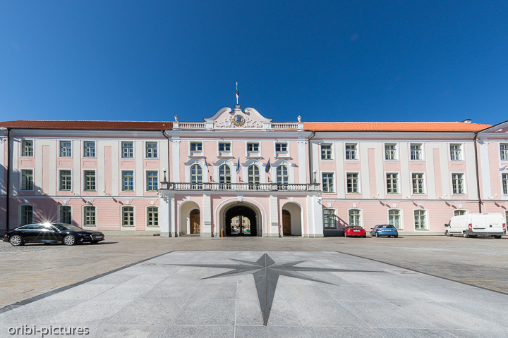*Parlamentsgebäude*<br><br>Schloss Toompea<br><br>