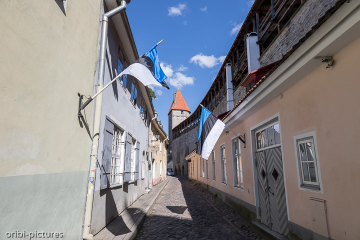 *Hellemannturm*<br><br>Türme umgeben Tallinns Altstadt<br><br>