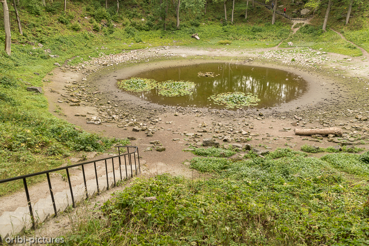 *Einschlag vor 4.000 Jahren*<br><br><br><br>