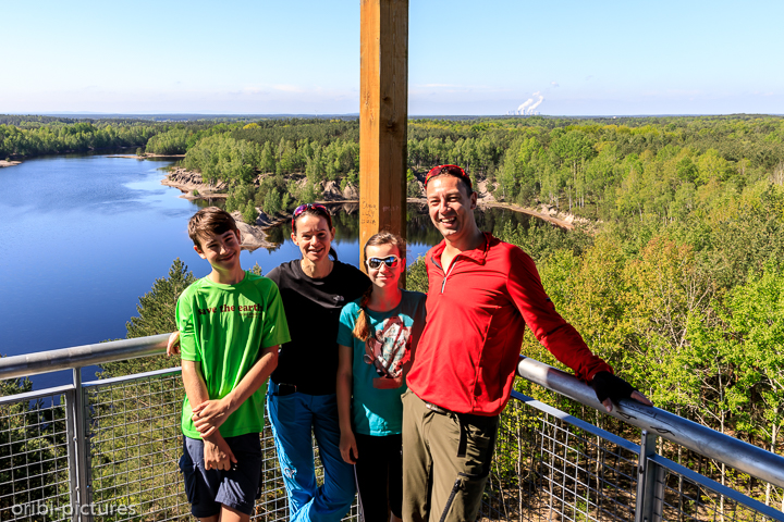 *Seen im Geopark *<br><br>Nowe Czaple ist ein Dorf in der polnischen Landgemeinde Trzebiel im Landkreis Żary.<br><br>